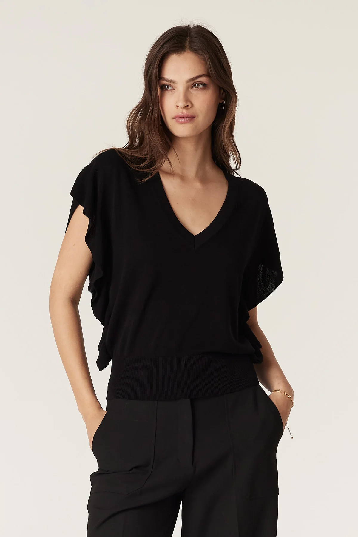 Women's Tops & Shirts